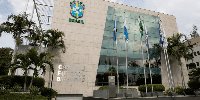 Cruzeiro formalizes a complaint to the CBF after a scored goal and an unmarked penalty against Santos -