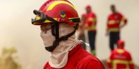 The firefighters manage to master the fire in Seia with the help of the rain. -