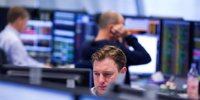 FTSE 100 closes ahead as investors return to 'buy the dip' mode