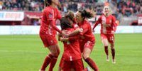Football players Twente beat Ajax and take over the lead - wel.nl