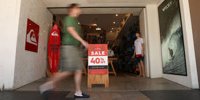 Quiksilver Minority Lenders Advance Lawsuit Over Debt Deal