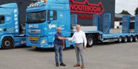 Large order for semi low-loaders by machine rental company Collé