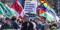 With occupation at the Mediapark, Extinction Rebellion demands better climate reports from NOS