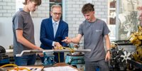 Minister Bruins impressed by port cooperation in the Zwolle region |