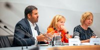 Crisis Atmosphere in FNV Top, Vice-President Threatens Legal Action –