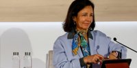 Banco Santander accelerates the sale of two of its headquarters in the United Kingdom