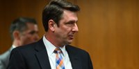 Amazon, Costco and Party City: Ex-LPD lieutenant spent $105K on city credit card before MSP investigation