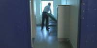 Man has been in Lelystad prison for more than a year too long due to a mistake in France
