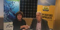 PWN director Joke Cuperus signs contract project solar panels - De Castricummer