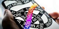 THREADS: From an idea risky to the global community of 400 million active users