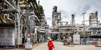 The polluting industry wants to be green. But it is not made easy for the companies