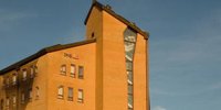 Residents of the striking ING building in Capelle aan den IJssel are looking for a real estate developer to prevent demolition