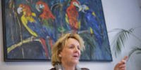 FNV wants to raise minimum wage, Vakcentrum is against