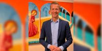 Director Teylers Museum visits own exhibition for art program 'Now on display'