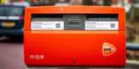 Politicians critically on 'undressing' mail delivery and charm promotion PostNL - Dagblad van het Noorden