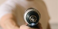 Does the shelf with Powertools need additional additional information?