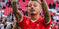 Marco van Basten loud and clear: 'Noa Lang is already much better than Xavi Simons'